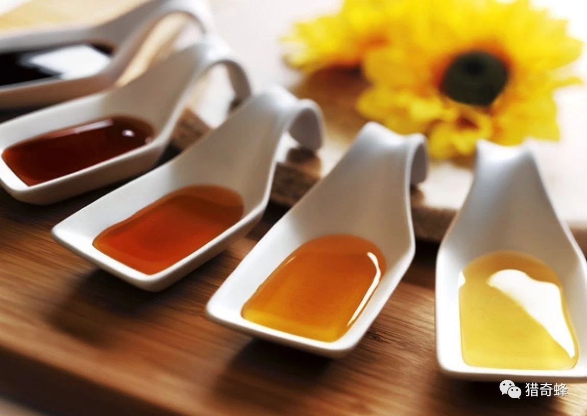 蜂蜜的顏色與成分有什么關(guān)系？